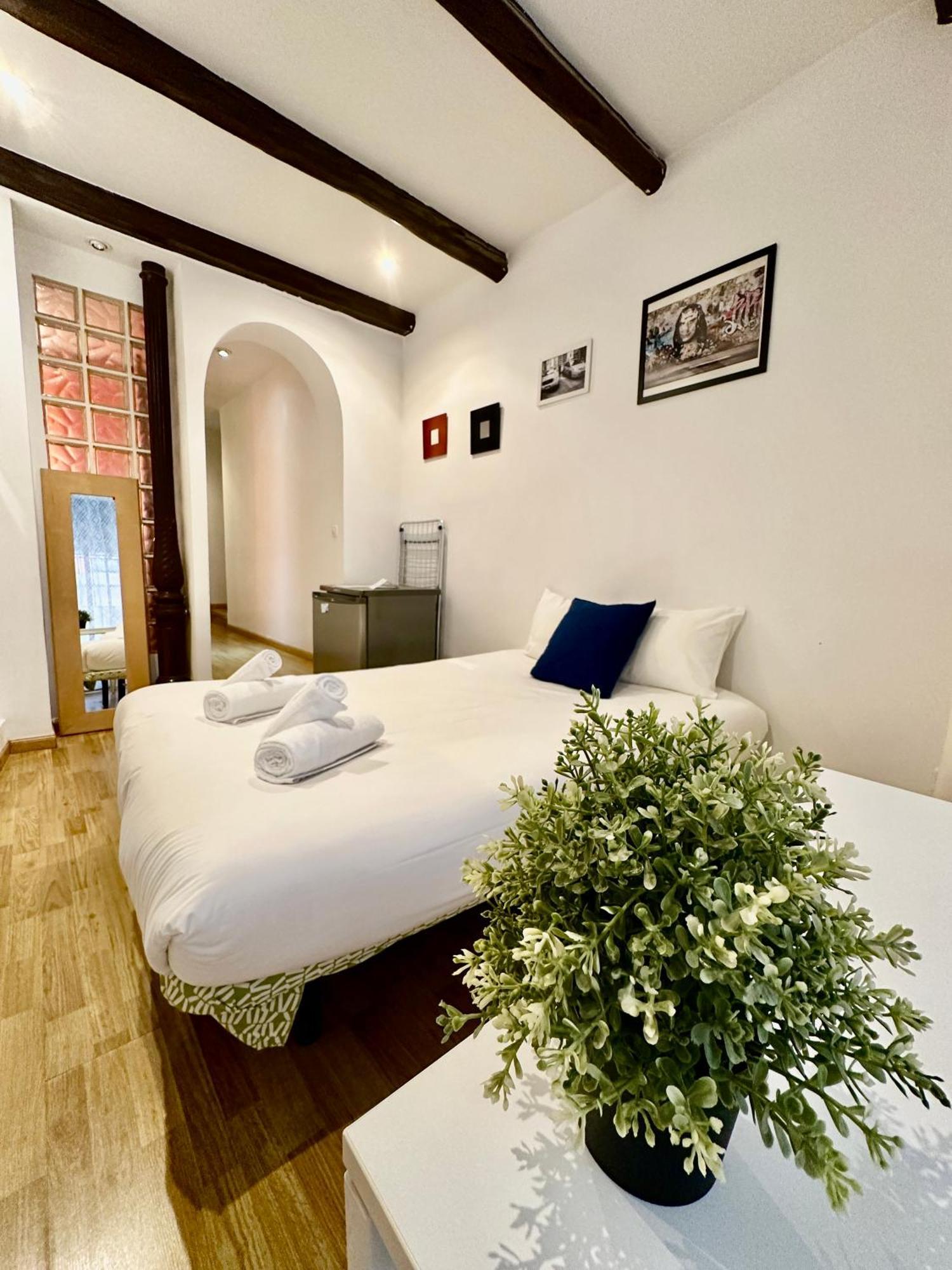 Wakaflats 3, Centro Madrid, Chueca, Barbi Appartement Buitenkant foto